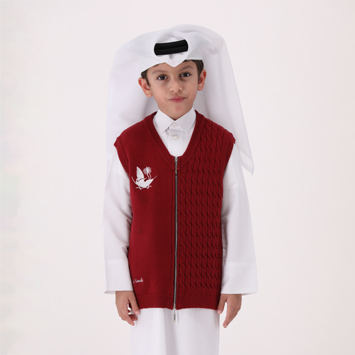 بدلة رياضية عنابية للأولاد